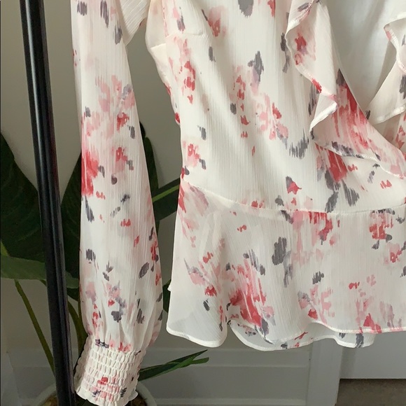 BLACK SWAN - Chiffon Floral Blouse - Picture 3 of 3